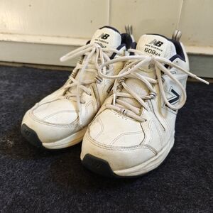 Men's New Balance tennis shoes size 11.5